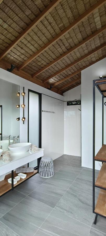 Villa On The Rock - 360 Bay View Thong Sala Exterior foto
